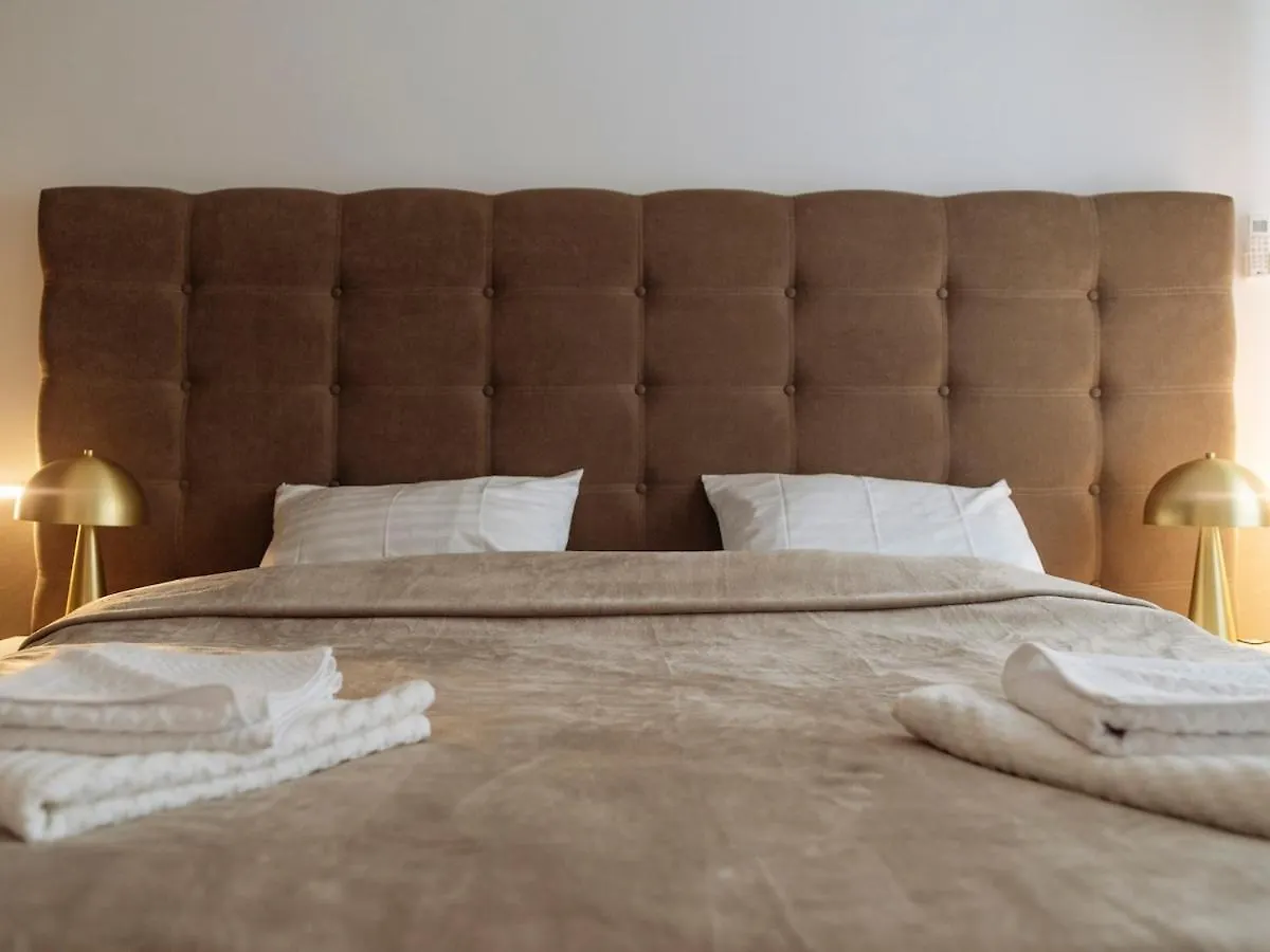 The Elegant Nest Apartment Voluntari
