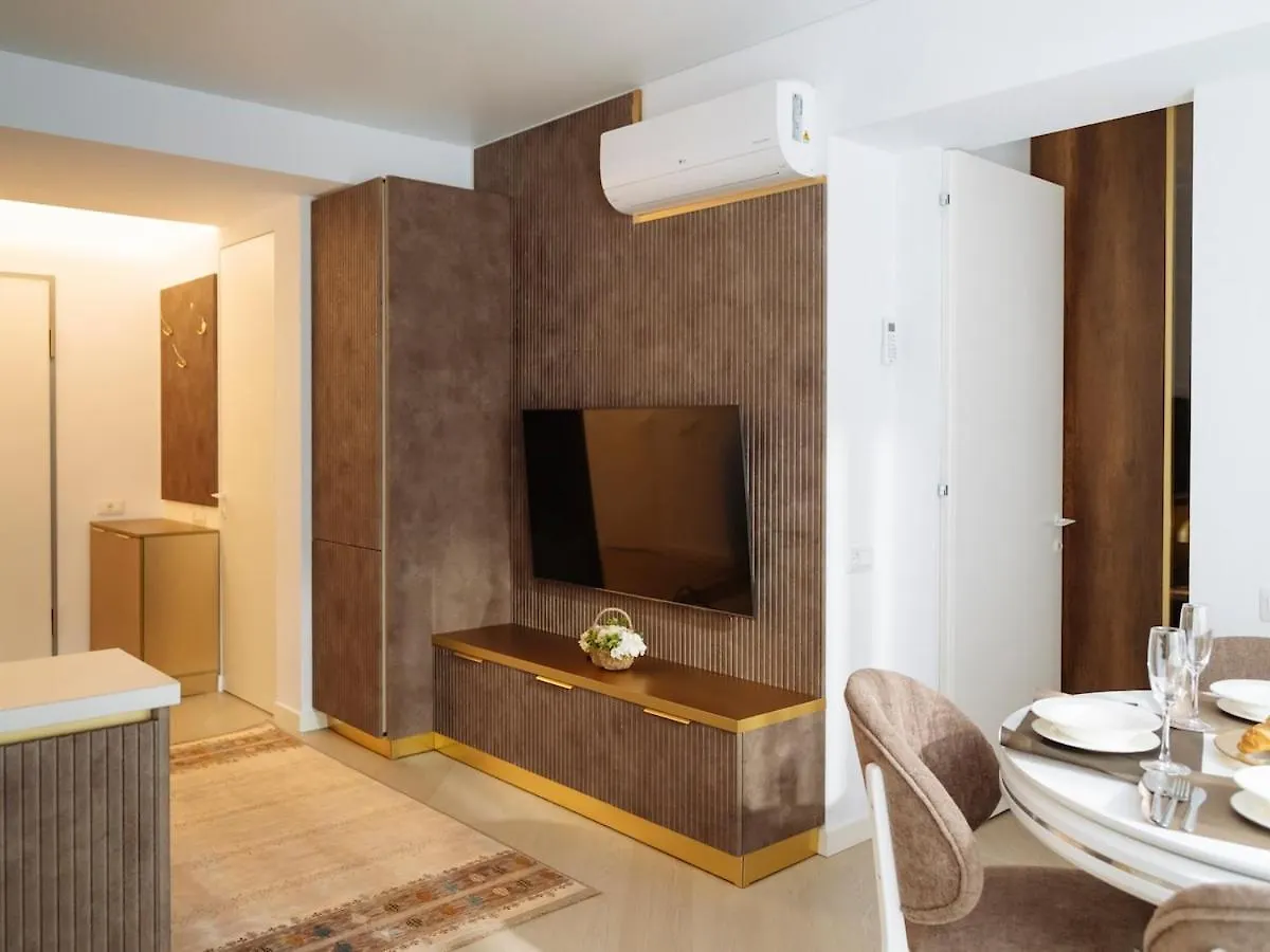 The Elegant Nest Apartment Voluntari